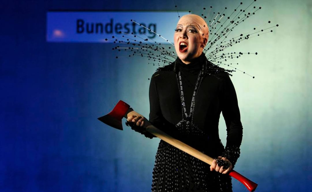 Darleen Ann Dobisch como "La reina de la noche", de la ópera "La flauta mágica", de Mozart. FOTO: Fabrizio Bensch/Reuters.