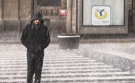 Prevén miércoles lluvioso y posible granizo en CDMX