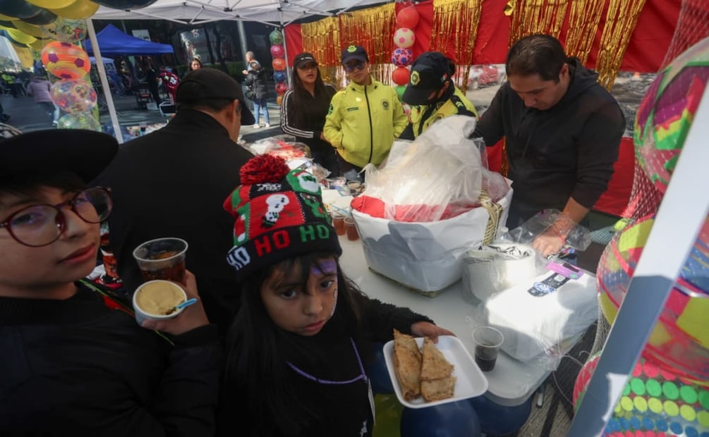 Desfile por el Día del Policía. Foto: Luis Camacho