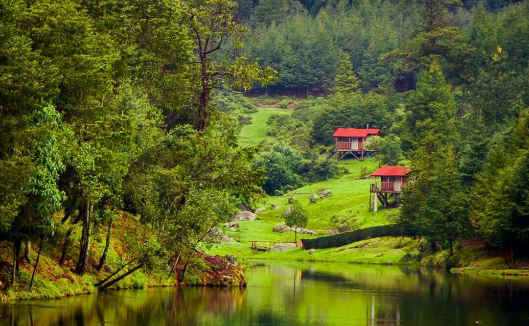 Pasa la noche en una de estas cabañas o decídete a acampar. (Foto: Cortesía MC Oil)