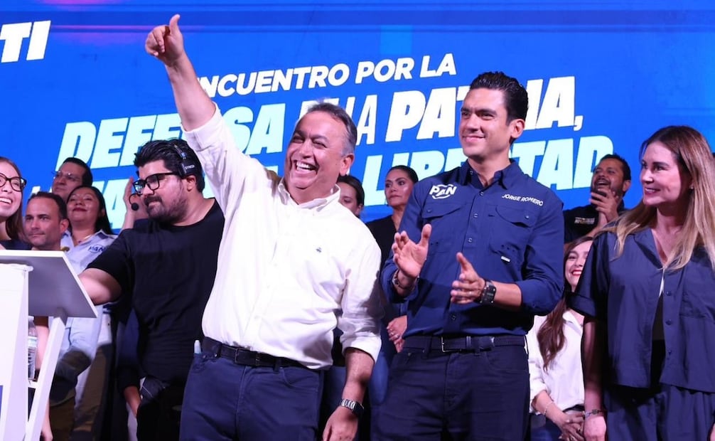 Francisco Pelayo agradeció al Partido Acción Nacional y a su dirigencia por apostar al futuro, renovarse y colocar a los ciudadanos en el centro de sus decisiones. Foto: x (@JorgeRoHe)