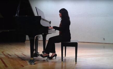 Blind student earns a master's degree in Music