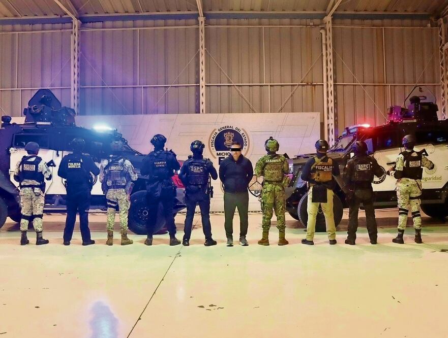 Jorge Armando “N”, detenido el martes y presentado ayer por Omar García Harfuch, titular de la SSPC, operaba para el CJNG en Uruapan, Pátzcuaro, Morelia y Cuitzeo. Foto: Especial