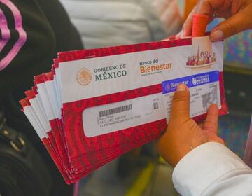 Calendario urgente Bienestar Octubre 2025, fechas de Pensión Mujeres, registros de Becas Benito Juárez y nuevos apoyos confirmados