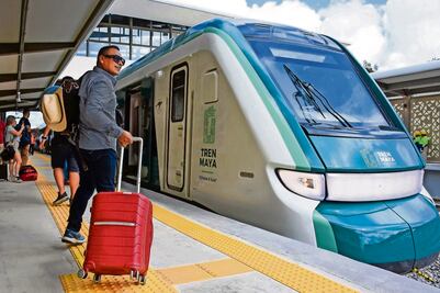 AMLO envía iniciativa para extinguir fideicomiso del Tren Maya y enviar recursos a otro para aeropuertos