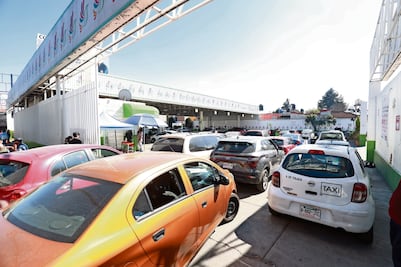 Aumenta afluencia en verificentros del Edomex