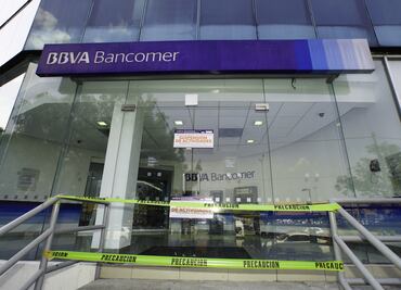 Clausuran 4 sucursales Bancomer en Satélite