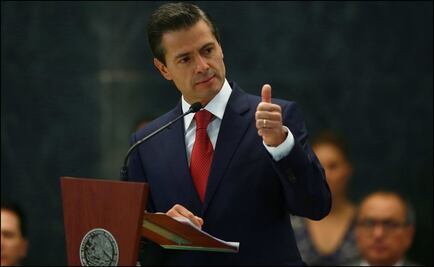 Enrique Peña Nieto invita al abanderamiento del Tri