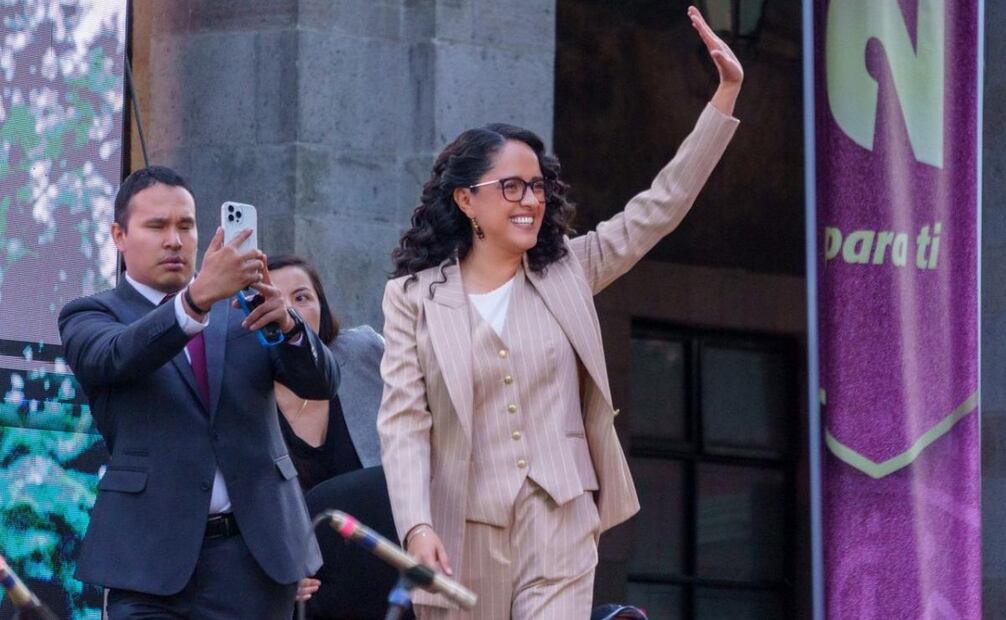 Gaby Osorio rinde informe en Tlalpan; destaca combate a la corrupción y baja en delitos.
Foto: Osmar Alvarado/ EL UNIVERSAL.