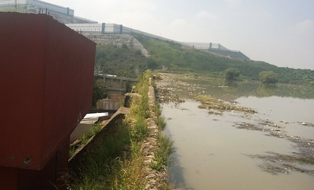 Entre los habitantes hay el temor fundado de que se incremente el riesgo de desbordamiento de la presa El Ángulo, la cual ocasionaría daños materiales en la infraestructura municipal. Foto: Juan Manuel Barrera / EL UNIVERSAL