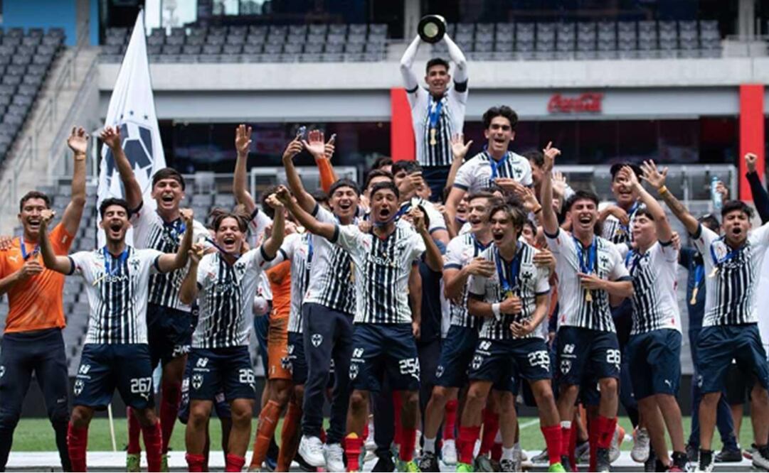 Rayados fue campeón en el Gigante de Acero / Foto: Pamela Zúñiga - Rayados