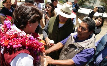 Delfina reunirá firmas para auditar asociación de Vázquez Mota