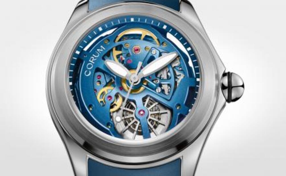 Bubble 47 Squelette: Corum desnuda a su burbuja