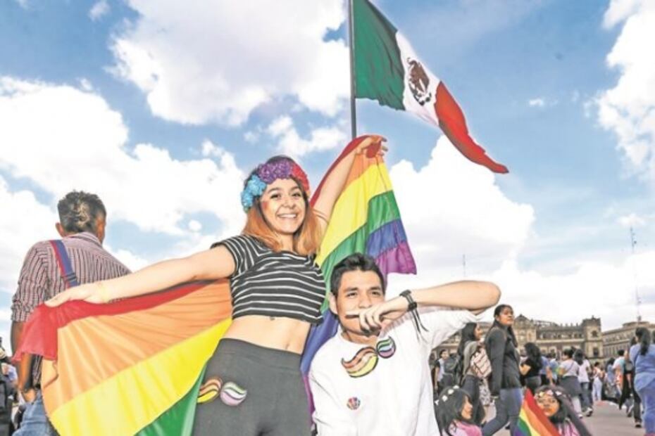 “Dejen Twitter y pónganse a trabajar”, pide la comunidad gay a políticos