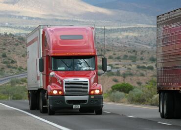 Comando arma atraco de película; roban camión con 33 toneladas de oro y plata cerca de Guadalajara