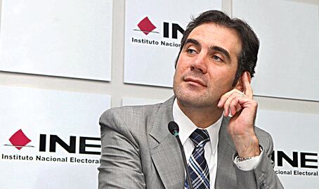 Defiende Córdova autonomía del INE; advierte de riesgos de reforma