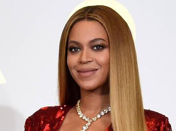 Beyoncé revela que tuvo una cesárea de emergencia