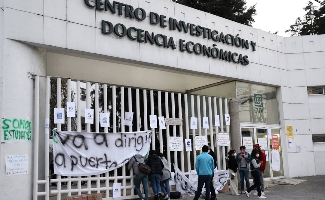 Comunidad del CIDE acepta diálogo con CONACYT, pero plantea condiciones