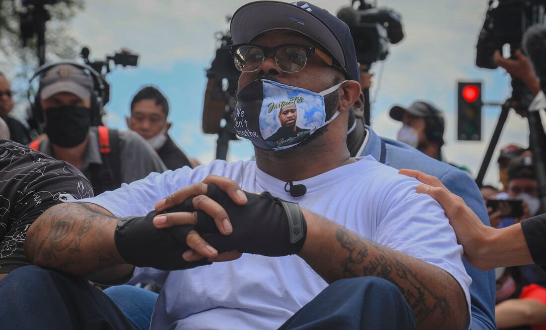 Terrence Floyd, hermano de George, participó en una protesta en Minneapolis (Foto: AP)
