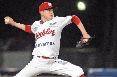 Acosta, pitcher que quiere ser catcher
