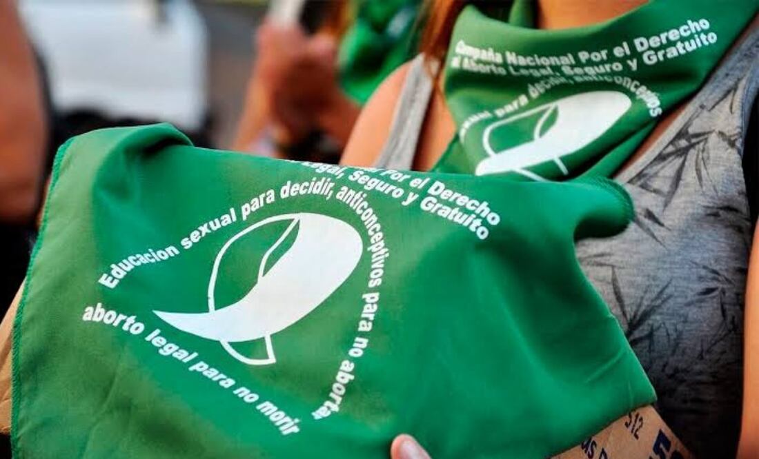 Marcha y sonidero por el aborto legal, seguro y gratuito en la CDMX. Foto: Especial.