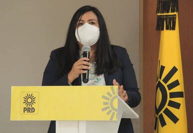 PRD pide a AMLO detener persecución política contra gobiernos y partidos de oposición