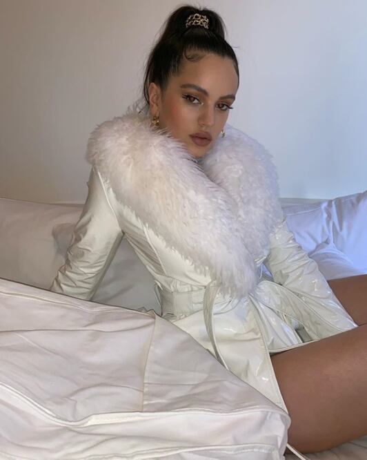 Rosalía demuestra constantemente su amor por la moda. Foto: Instagram