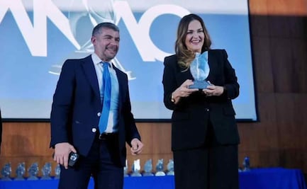 Cecilia Patrón Laviada recibe Premio ANAC 2025; reconocen programa Calle por Calle en Mérida