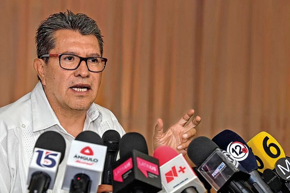 Ricardo Monreal informó que ya no aspira a ser candidato de Morena al gobierno de la Ciudad de México porque "la toma de decisión está clara " y no "soy ingenuo". Foto: archivo/EL UNIVERSAL