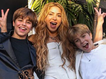 Milan y Sasha, hijos de Shakira, enorgullecen a su madre con su primer video musical; se presentaron en vivo con éxito