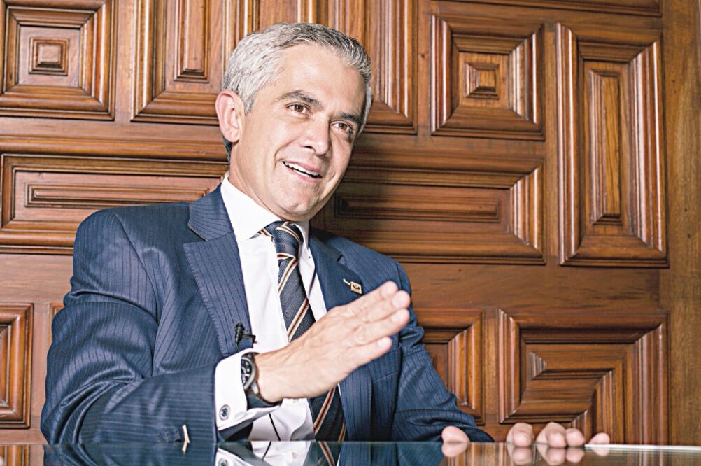 Argumento Miguel Ángel Mancera asegura que “ni siquiera tenemos que crear albergues o grandes lugares. Simplemente es que los productos que ya están probados lleguen aquí” (Especial)