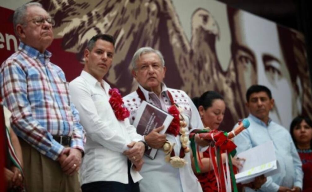 La gira de las rechiflas. Gobernadores enfrentan rechazo durante visita de AMLO en estados