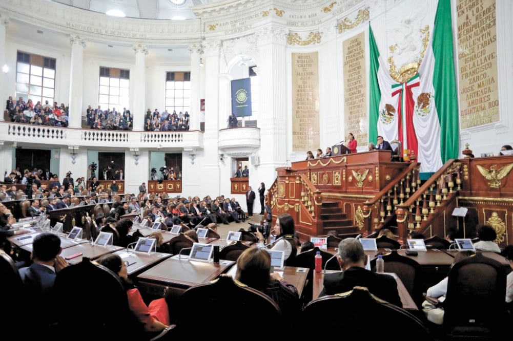 Durante la presentación de su Primer Informe, Claudia Sheinbaum dijo en el Congreso local que en la Ciudad “no se simulará con la alerta”. Foto: IVÁN STEPHENS. EL UNIVERSAL