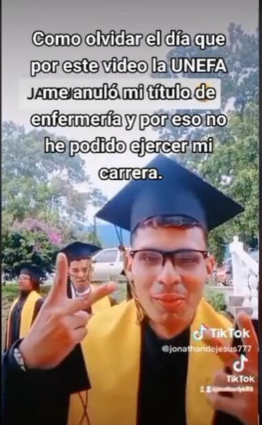 "Me gradué copiando los exámenes": por broma en TikTok le anulan el título