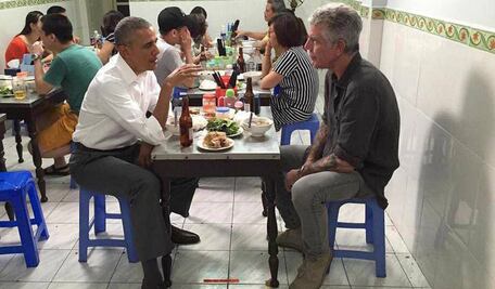Mesa de un restaurante ocupada por Obama se convierte en atracción