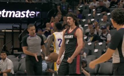 Jaime Jáquez Jr. tuvo su debut con el Miami Heat; fue líder anotador
