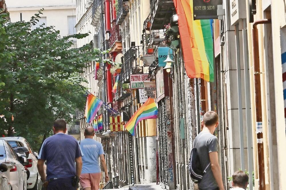 Se retirarán los contenedores de obra de las calles de Madrid para evitar que puedan ocultar explosivos (JUAN CARLOS ROJAS. EL UNIVERSAL)