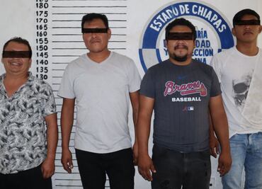 Detienen a cuatro presuntos "polleros" durante rescate de 18 migrantes en Chiapas