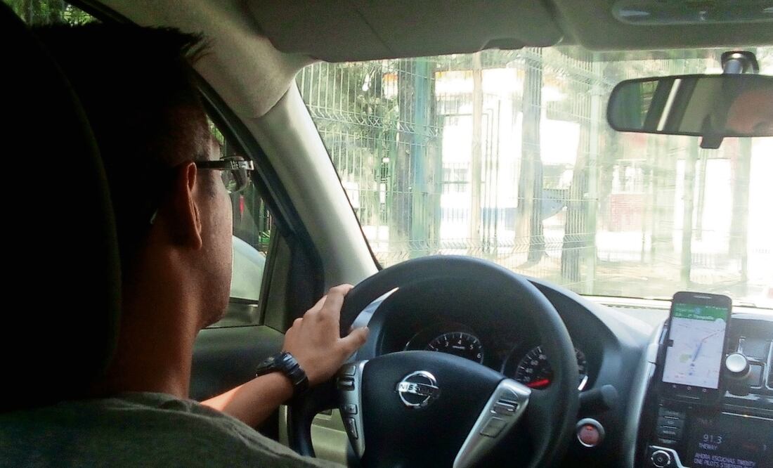 Prestadores de servicios de taxi como Uber, DiDi y Cabify deberán cumplir con el trámite. Archivo El Universal