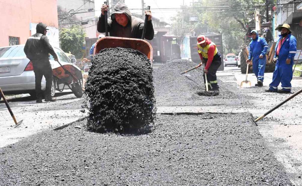 El plan de mejoramiento de vialidades comenzó en el área conocida como "La Corbata". Foto: Especial.