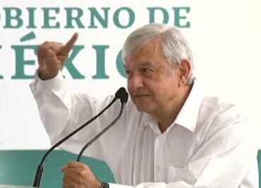 Anuncia AMLO censo para acabar con aviadores en el magisterio de Michoacán