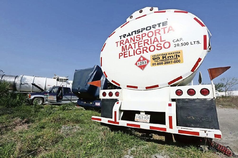 En el megaoperativo fueron decomisadas unidades dedicadas al robo de hidrocarburos (PATRICIA MORALES. EL UNIVERSAL)