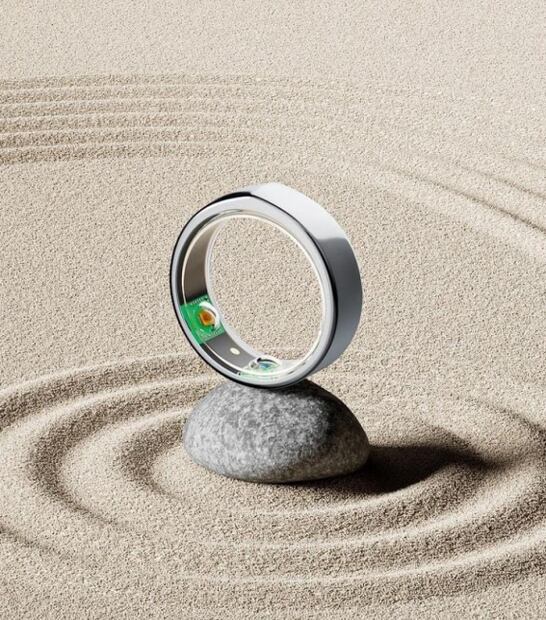 Así es el costoso anillo tecno que usan los millonarios