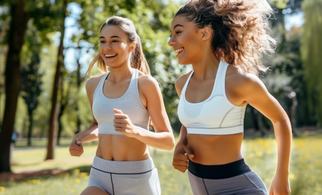 El ejercicio regular se ha convertido en un aliado para mejorar la calidad del sueño. Fuente: Freepik.