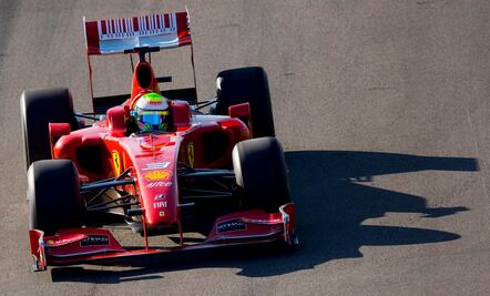 ‘Guti’ y el Ferrari F60 harán estallar Reforma