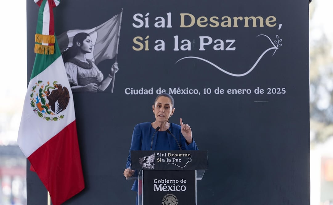 La presidenta Claudia Sheinbaum Pardo encabeza el arranque del programa de canje de armas `Sí al Desarme, Sí a la Paz´, en la Basílica de Guadalupe, en la Ciudad de México. Foto Hugo Salvador: EL UNIVERSAL