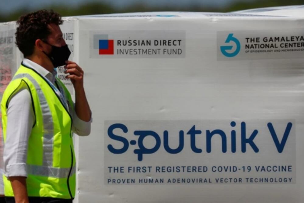 Esta madrugada arribó otro cargamento de 600 mil dosis de la vacuna Sputnik V, al Aeropuerto Internacional Felipe Ángeles. Foto: archivo/EL UNIVERSAL