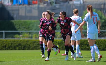 La Selección Mexicana Femenil derrotó en amistoso a Canadá