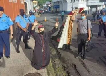 Iglesia Católica pide respeto a sus correligionarios tras detención del obispo de Nicaragua