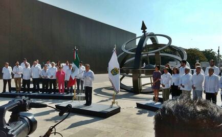 Yunes presenta gabinete; mañana asumirá como gobernador de Veracruz